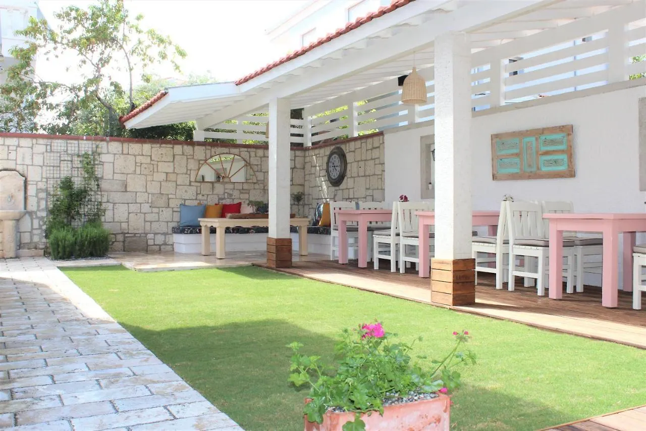 Villamer Alaçatı 2*,  Turquía